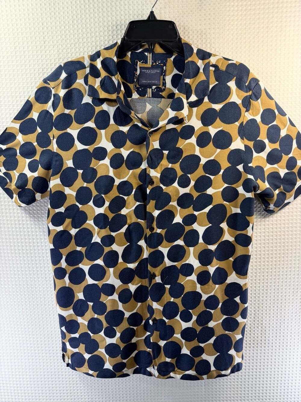Denim & Flower Ricky Singh Navy Gold Polka Dot Short Sleeve Shirt Size M - Picture 2 of 7